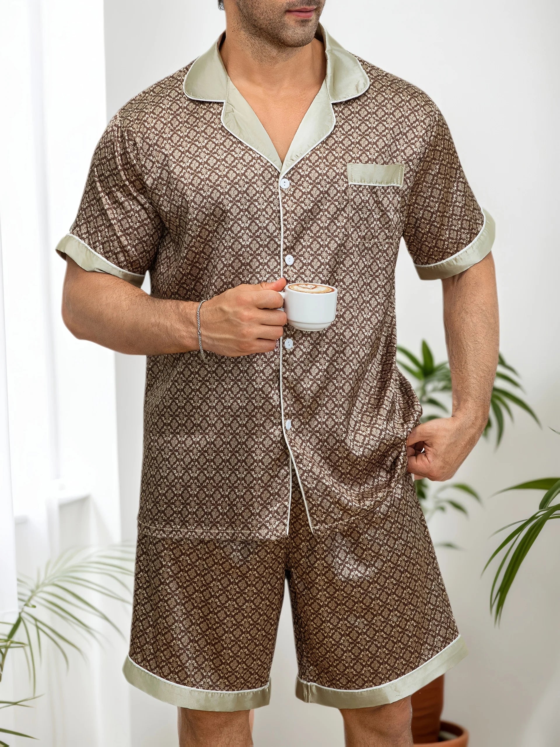 HAUS & HABITS Casual Floral Short Sleeve Pajama Lounge Set