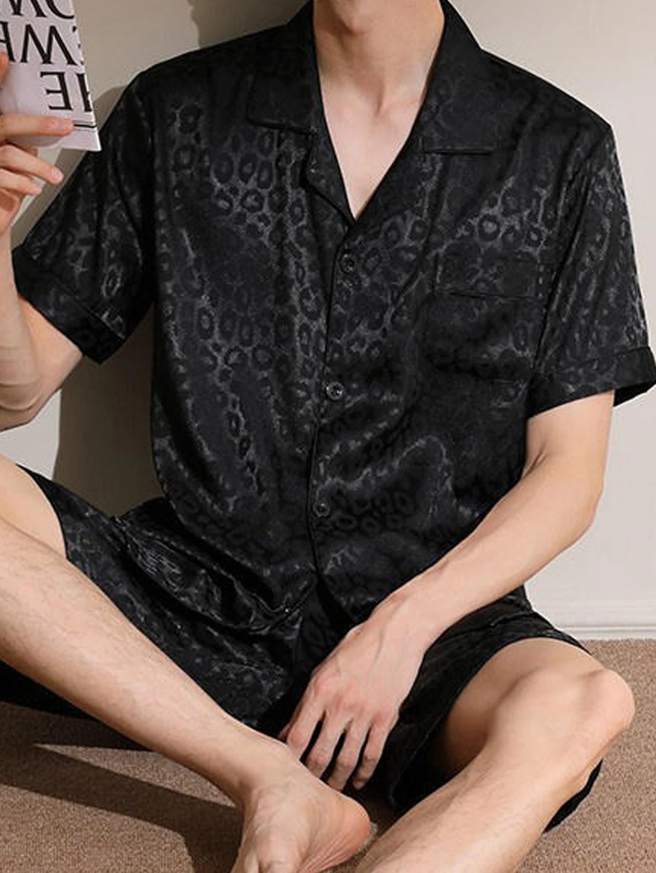 HAUS & HABITS Ice Silk Short Sleeve Lounge Set